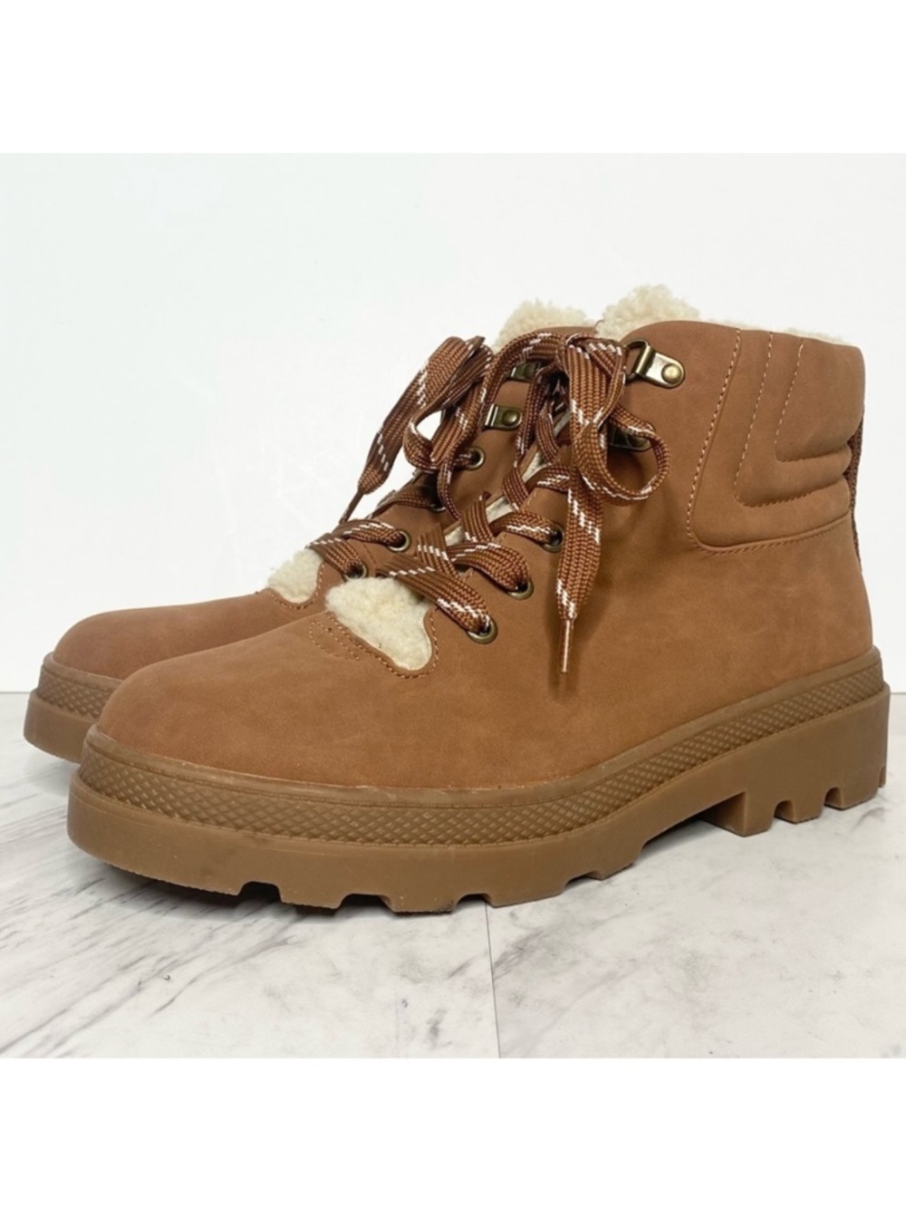 New! Nordstrom Rack Chiara Faux Fur Lace Up Bootie 9M